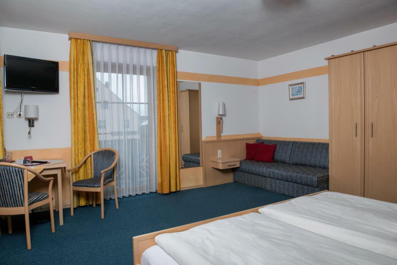 Hotel Garni Hopfengold Wolnzach Extérieur photo